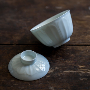 Tazón cubierto de porcelana Yingqing Gaiwan Hutian Kiln Shadow Green Lotus Ode, hecho a mano, para una sola persona, juego de té Kung Fu - Product Image 3
