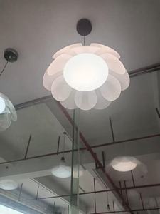 Lámpara Colgante Acrílica con Diseño de Atardecer, Lámpara Colgante Circular de Múltiples Capas, Estilo Bauhaus - Product Image 3