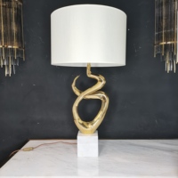 Offre Spéciale lampe de bureau intérieure Design artistique incurvé, accessoires de luxe, lampes de Table de salon fantaisie