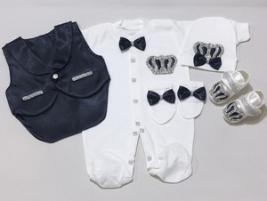 Conjunto de Ropa para Bebé Recién Nacido de 5 Piezas con Corona de Joyas - Product Image 2