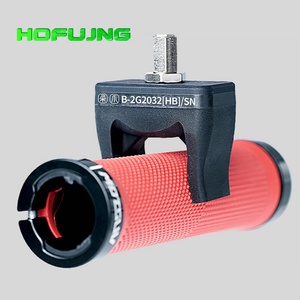 BM Two-Finger Soft Touch <b>Flexible</b> Claw Suction Nozzle High Temperature Resistance Negative Pressure Rubber Soft Claw Spring - Product Image 3