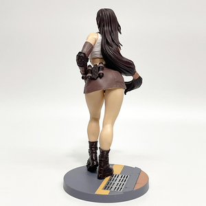 Juguete DE ACCIÓN DE Anime japonés 25cm hermosa chica postura de pie figuras de Anime <span class=keywords><strong>Tifa</strong></span> <span class=keywords><strong>Lockhart</strong></span> - Product Image 4