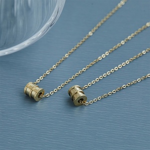 Collar con Colgante de Cintura para Mujer Xiao Man, Simple y Versátil, Chapado en Oro de 18K, Cadena de Acero Inoxidable, Joyería de Moda - Product Image 6