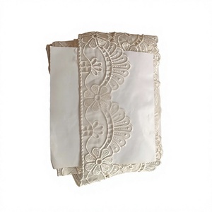 En gros, Bordure de dentelle ajourée à œillets en polyester, motif marguerite, bord festonné, couleur ivoire, pour mariage, OEM ODM personnalisé - Product Image 1