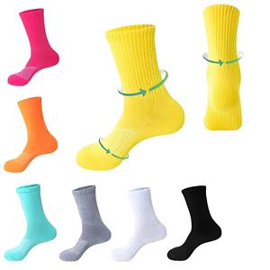 Anti Slip Breathable Running <b>Socks</b> For Men And Women Mid Calf Solid Color Polyester Fiber Athletic <b>Socks</b> - Product Image 5