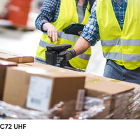 قارئ RFID UHF وماسح ضوئي للباركود ثنائي الأبعاد، جهاز محمول أندرويد Chainway C72 بشاشة 5.2 بوصة، مسافة قراءة طويلة تصل إلى 15 متراً لإدارة المستودعات