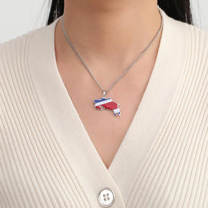 Collier à pendentif drapeau du <span class=keywords><strong>Costa</strong></span> Rica émaillé en acier inoxydable du fabricant Plaqué or 18 carats Émail Style classique de chaîne à maillons - Product Image 5