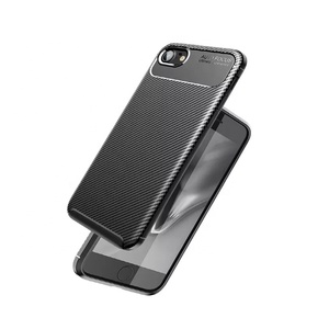 Per <span class=keywords><strong>iphone</strong></span> <span class=keywords><strong>se</strong></span> <span class=keywords><strong>2020</strong></span> hulle prezzo di fabbrica <span class=keywords><strong>Cover</strong></span> posteriore in fibra di carbonio con messa a fuoco automatica per <span class=keywords><strong>Iphone</strong></span> 7 8 <span class=keywords><strong>SE</strong></span> - Product Image 2