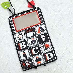 Jouet éducatif en gros noir blanc motif cognition visuelle <span class=keywords><strong>livre</strong></span> en tissu bébé miroir déformant <span class=keywords><strong>livre</strong></span> en tissu - Product Image 4