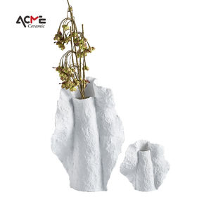 <span class=keywords><strong>2022</strong></span> nouveau Style usine Offre Spéciale Vase à bourgeon noir Vase en céramique texturé <span class=keywords><strong>de</strong></span> fleur d'art moderne pour autre décoration <span class=keywords><strong>de</strong></span> la maison - Product Image 3