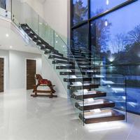 Escalier en verre PRIMA de luxe avec design cantilever dissimulé pour l'intérieur de la maison