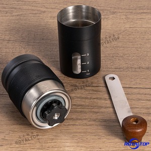 ชุดเครื่อง<span class=keywords><strong>บด</strong></span><span class=keywords><strong>กาแฟ</strong></span><span class=keywords><strong>แบบ</strong></span>มือหมุน สแตนเลสสีดำขาว พรีเมียม สำหรับ<span class=keywords><strong>บด</strong></span><span class=keywords><strong>กาแฟ</strong></span><span class=keywords><strong>แบบ</strong></span> Single Dose พร้อมใบมีดเซรามิก สำหรับเครื่องชงกาแฟเอสเพรสโซและมอคค่า - Product Image 6