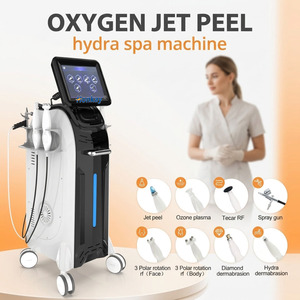 Máquina de exfoliación con chorro de oxígeno 8 en 1 con certificación CE, elimina puntos negros, reafirma la piel, máquina de exfoliación con chorro de agua y oxígeno para centros de belleza - Product Image 1