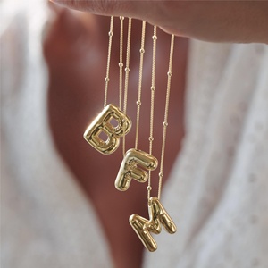 Kerstfeest Ballon Bubbel Initial 26 Letter Ketting 316l Roestvrij Staal Waterdicht 3d Custom Puff Letters Charme Ketting - Product Image 4