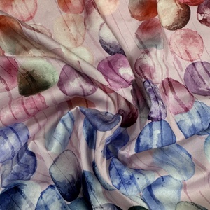Haute qualité 100% fibre de Polyester élastique forgeage en mousseline de soie impression géométrique 120gsm mètre tissu léger pour entoilage - Product Image 3