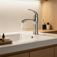 Ensemble de douche mural moderne et contemporain à levier unique en acier inoxydable chromé, de haute qualité, durable et élégant pour salle de bain