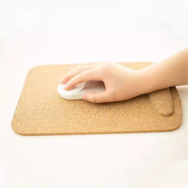 Eco-friendly Custom Natural Cork Small Gaming Mouse Pad with Wrist Rest Various Shapes Constant Temperature Stock Available