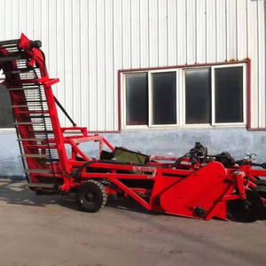 Machine de récolte et de chargement / Arracheuse d'ail à entraînement par tracteur / Moissonneuse-batteuse de pommes de terre à entraînement par tracteur / Récolteuse d'arachides montée sur tracteur - Product Image 1
