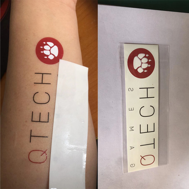 Stampa CMYK + bianco