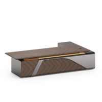 Bureau de direction moderne de luxe en bois massif, design élégant et durable avec panneaux