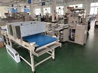 Hochgeschwindigkeits-Automatische Verpackungsmaschine für Plastiktüten mit Waffelkekse, Horizontale Flowpack-Maschine mit Automatischem Zuführsystem