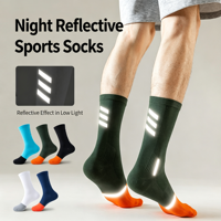 Chaussettes de cyclisme réfléchissantes 2026 pour hommes, en nylon, séchage rapide, respirantes, pour la conduite nocturne, vélo de route, antidérapantes, vêtements de sport