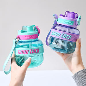 Taza de agua de plástico portátil para exteriores de dos colores, 650ml/1100ml, <span class=keywords><strong>Granada</strong></span> de celebridades de Internet y diseño de bolas para bebidas deportivas de viaje - Product Image 4