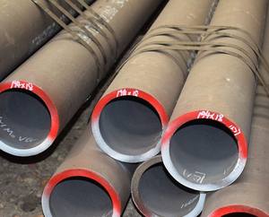 أنابيب فولاذية سوداء لامعة عالية الدقة وعالية الضغط مقاس 24 بوصة 5.5 مم عيار 22 من الفولاذ الكربوني الخفيف بدون لحام من المورد - Product Image 5