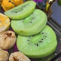 Lekkere knapperige gevriesdroogde kiwischijfjes, natuurlijk ongezoet, FD kiwi fruitsnack