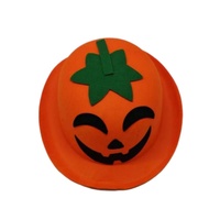 Chapeau de déguisement en feutre orange en forme de citrouille avec feuille verte et visage souriant pour les fêtes d'Halloween et les événements costumés pour enfants