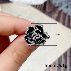 Anello con Design a Rosa Nera, Stile Vintage, Gioiello da Dito per Donne - Product Image 5