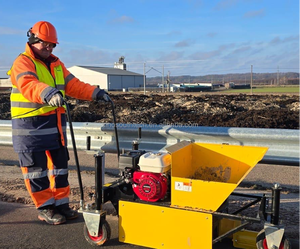 Đường cạnh kerb bê tông lề đường làm máy cảnh quan Giường làm máy đường trượt phim lát máy để bán - Product Image 1