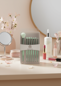 Ensemble de pinceaux de maquillage Grenobil 7 pièces, poils synthétiques vert mat dégradé, manche en plastique - Product Image 2