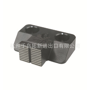 Yuwei Adjustable Side Fixture Cp38 Cp39 Manual Bench Vise For <b>Clamping</b> Mechanical Use - Product Image 1