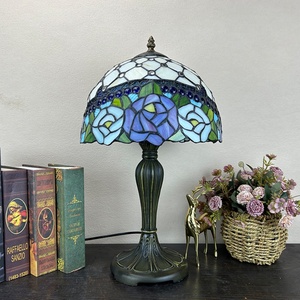 Lámpara de Techo LongHuiJing con Pantalla de Vidrio Estilo Europeo, Diseño de Rosa, Multicolor Mediterráneo, 12 Pulgadas, LED, Ajustable y Flexible - Product Image 4