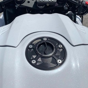 DTRAD Bouchon de réservoir de carburant filtré rapide <span class=keywords><strong>pour</strong></span> <span class=keywords><strong>moto</strong></span>, couvercle de boîte <span class=keywords><strong>à</strong></span> air <span class=keywords><strong>pour</strong></span> Yamaha MT07/MT09/MT01/MT03/MT10/MT15/M-SLAZ/MT25 - Product Image 2