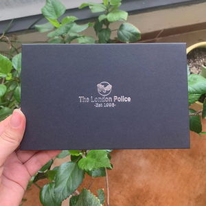Gift Vip Credit Card Packaging Custom Magnetic Black Smooth Cardboard Metal Card NFC Card Holder Box for Business
