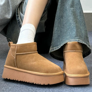 신제품 고무 슬리퍼 여성용 털 슬리퍼 패션 슬리퍼 면 슬리퍼 플랫폼 슬리퍼 고품질 - Product Image 1