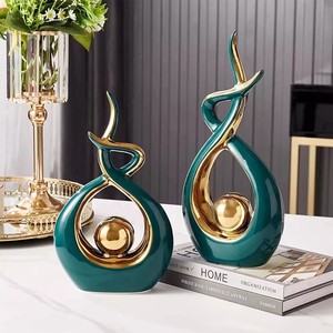 Modern Creative Ceramic <strong>Ornaments</strong> <strong>for</strong> <strong>Living</strong> <strong>Room</strong> Eco-Friendly Desktop Statues Office Decoration Wholesale Customized Home Decor - Product Image 4