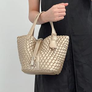 Portefeuilles et sacs à main doublés élégants et de haute qualité, sacs tissés pour femmes, sacs à main pour femmes - Product Image 5