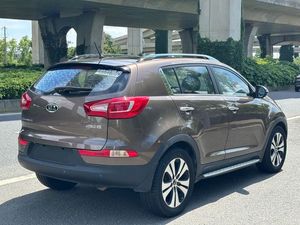 Auto Usata 2.0L Automatica Trazione Anteriore GLS - SUV Compatto Ben Mantenuto, Veicolo Familiare a Basso Consumo per <span class=keywords><strong>Kia</strong></span> <span class=keywords><strong>Sportage</strong></span> 2014 - Product Image 3