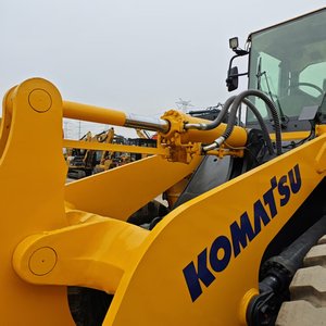 Chargeuse sur pneus Komatsu d'occasion en excellent état, de marque supérieure, à vendre : WA380, WA100, WA380-6, WA320-5, WA320-3, <span class=keywords><strong>WA600</strong></span> - Product Image 6