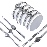 Bracelet chaîne à maillons en acier inoxydable style hip-hop avec nœud celtique, cœur et symbole religieux chrétien en forme de croix – Cadeau idéal pour la vente en gros