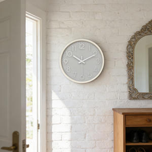 Horloge murale gris clair de 12 pouces, cadre crème, chiffres en relief 3D, mouvement silencieux, pour bureau, salle de classe, décoration professionnelle - Product Image 3