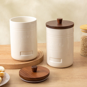 Pot de conservation en céramique Yumiplus avec couvercle en bois, cylindrique, blanc, hermétique, pour café, thé, céréales, usage en cuisine - Product Image 2