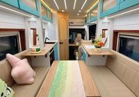 SAIC MAXUS New Wayfarer PHEV, camping-car hybride de classe B avec terrasse et toit relevable, autonomie de 1000 km, 4 places, norme Euro 6, 150-250 CV