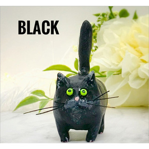 Mini pendentif en résine chaton, ornement à suspendre pour sapin de Noël, artisanat peint à la main en couleur, adorable art animalier - Product Image 4