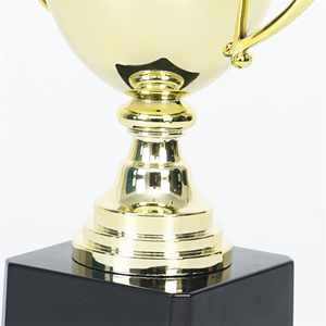 <span class=keywords><strong>Trophée</strong></span> <span class=keywords><strong>de</strong></span> Récompense Sportive Personnalisé en Usine, Figurines <span class=keywords><strong>de</strong></span> Joueur <span class=keywords><strong>de</strong></span> Football, Coupes, Médailles <span class=keywords><strong>et</strong></span> Plaques Commémoratives pour Cadeaux Souvenirs - Product Image 6