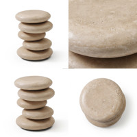 Tabouret sculptural en travertin naturel de luxe, style moderne, en galets empilés, table d'appoint pour salon, salle à manger, hôtel, spa, villa
