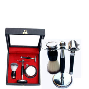 Juego de 4 Piezas de Afeitadora de Seguridad de Doble Filo para Hombre, Cuchilla Única de Acero Inoxidable, Cepillo para el Cabello, Negro, con Soporte y Tazón en Caja de Regalo - Product Image 1
